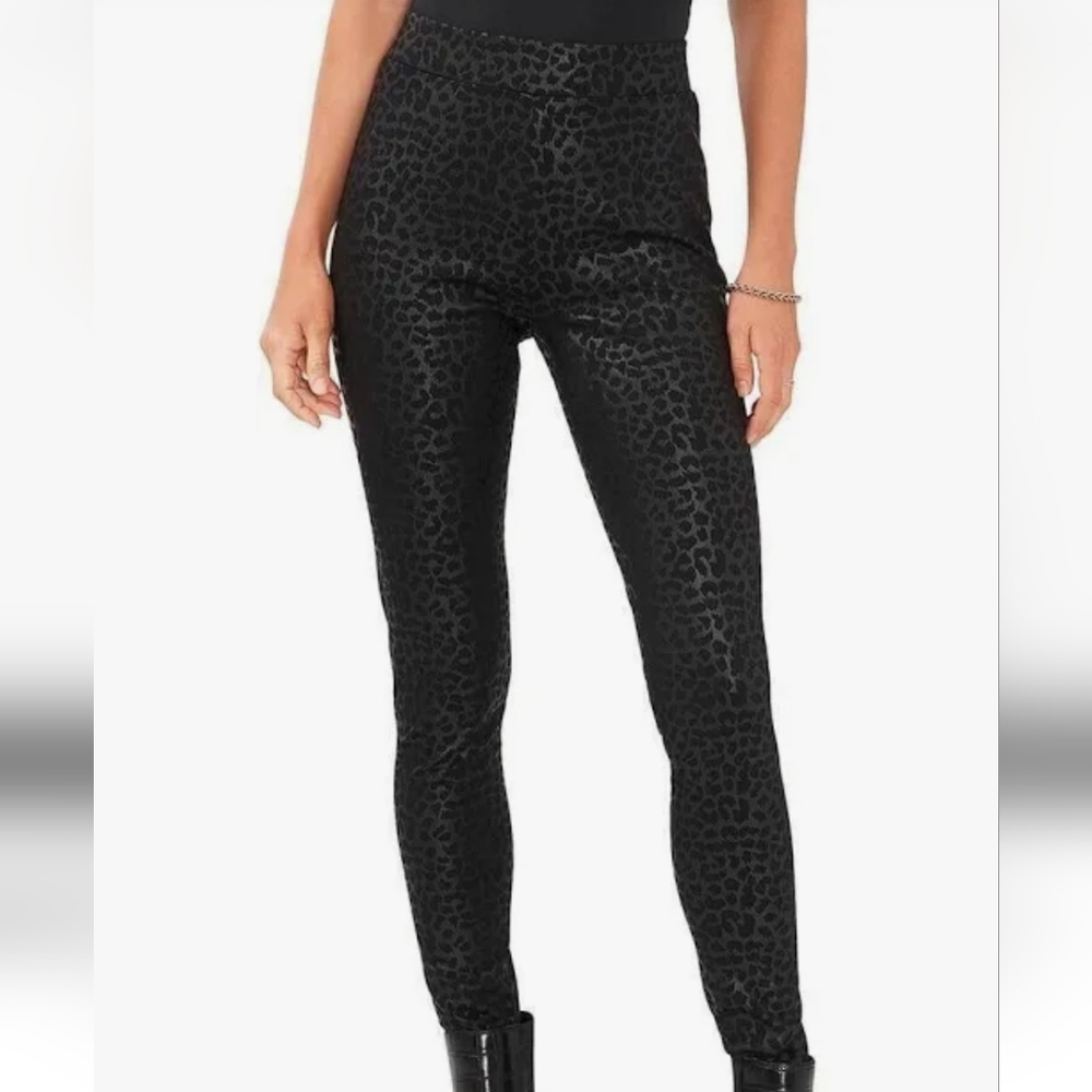 Vince Camuto Black Ankle Leggings Leopard